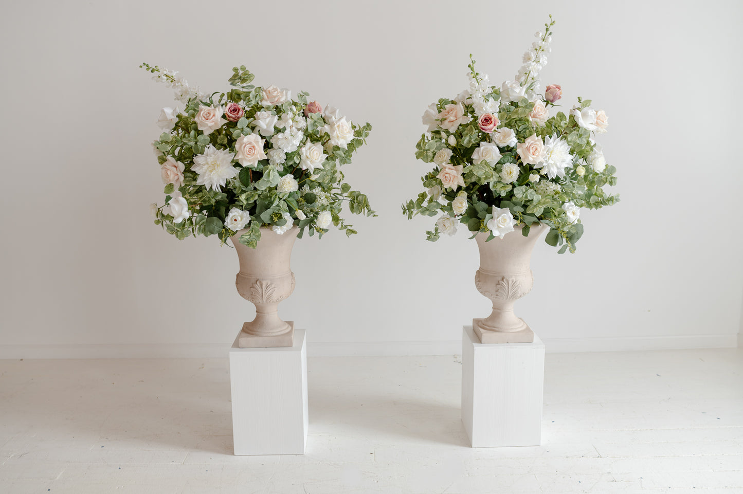 Eleonora Floral Urns - Rental