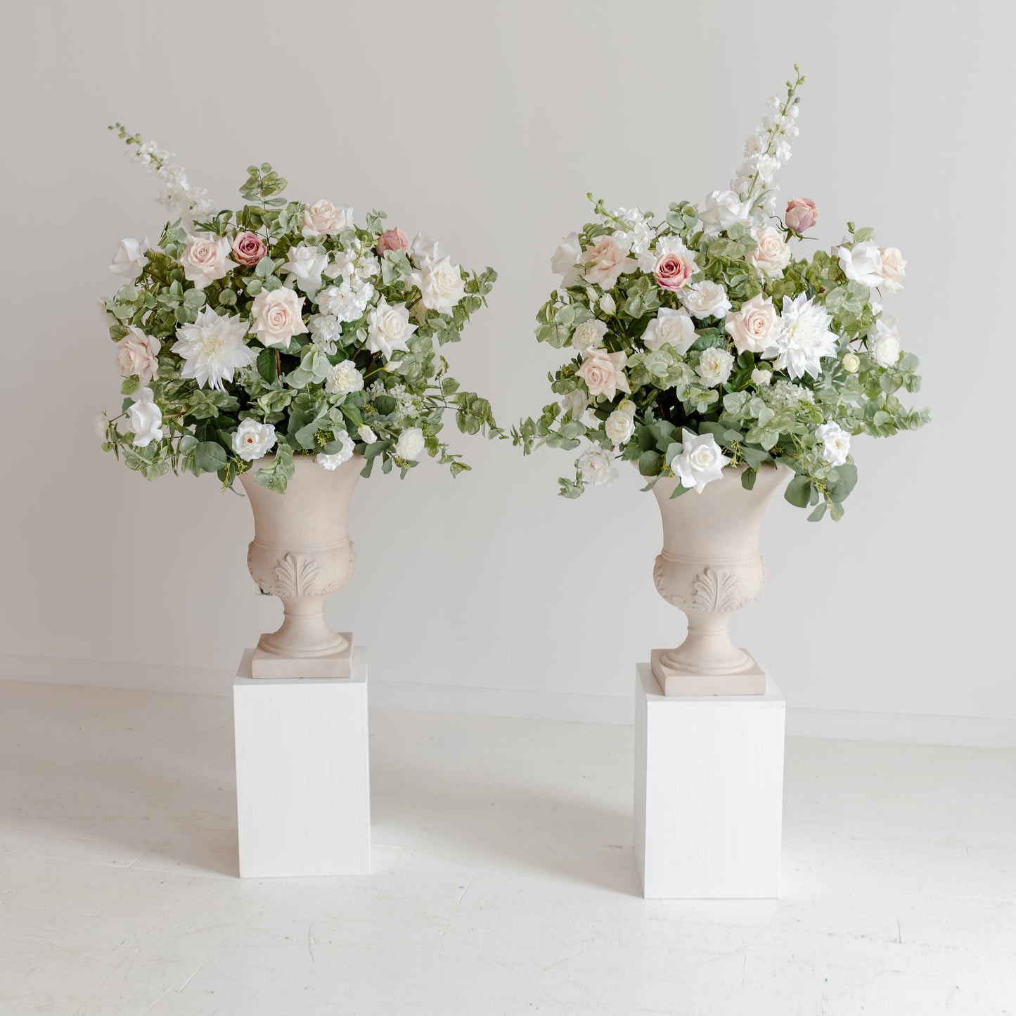 Eleonora Floral Urns - Rental